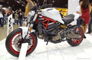 MotoADVR_DucatiMonster2