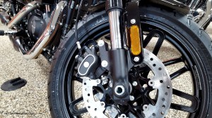 MotoADVR_Harley-Davidson_Roadster_Forks