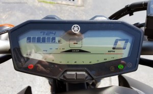 MotoADVR Yamaha FZ-07 Display