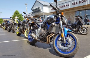 MotoADVR Yamaha FZ-07 in line