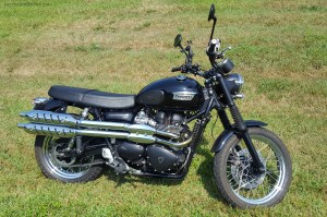 MotoADVR_ScramblerGrass