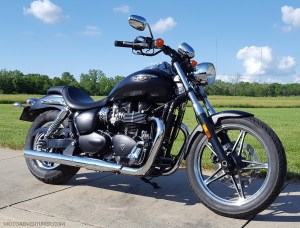 motoadvr_speedmasterrightfront