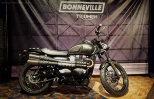 triumph-street-scrambler-motoadvr-4