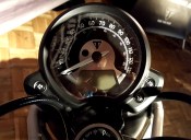 triumph-street-scrambler-speedo-motoadvr