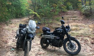 Triumph Scrambler Tiger800 Chop Chestnut Steps MotoADVR