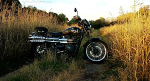 Triumph Scrambler Field MotoADVR