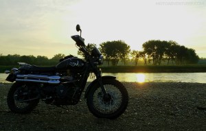 Triumph Scrambler Sunset MotoADVR