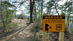 Chimney Top Rock Warning Sign MotoADVR