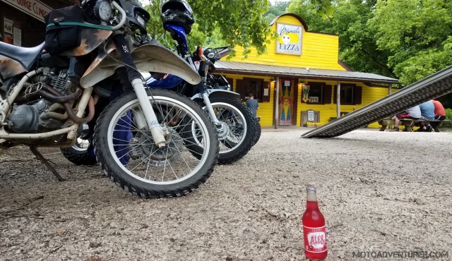 Miguels Pizza Cherry Ale 8 MotoADVR